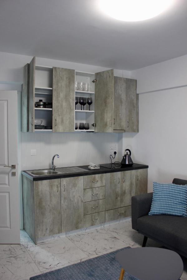 Amalia Residences Nicosia Esterno foto