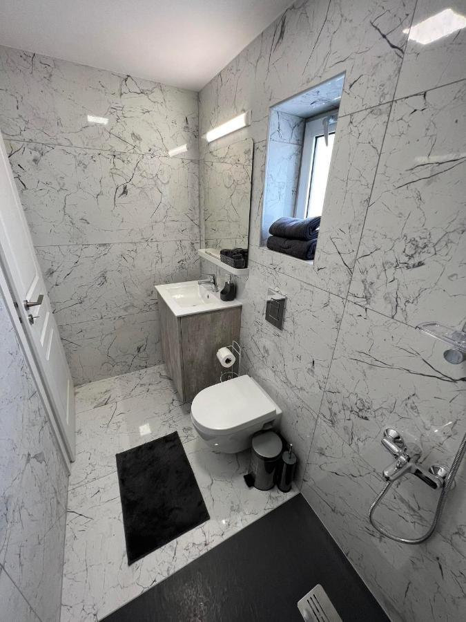 Amalia Residences Nicosia Esterno foto